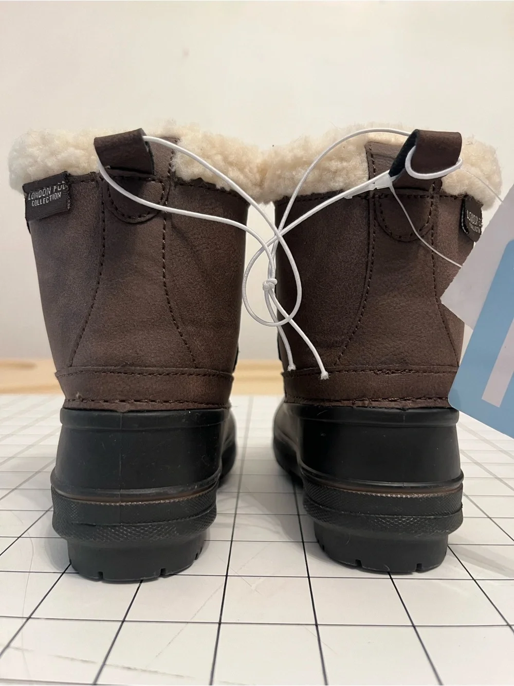 London Fog Brown Faux Shearling-Lined Boot Size 6